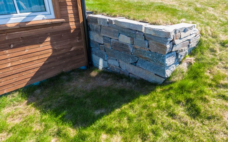 Stone Wall Hardscaping